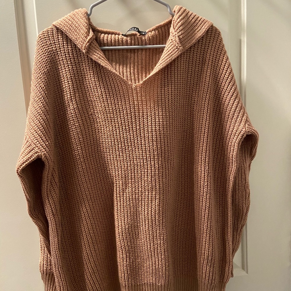 Oversized hooded sweater